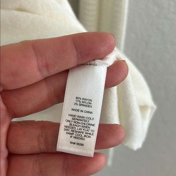 Express Cream Long Sleeve Sweater - Picture 4 of 4